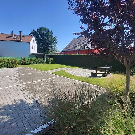 Ferienwohnung "Kleine Auszeit" Og-R Bohlen  Exteriör bild